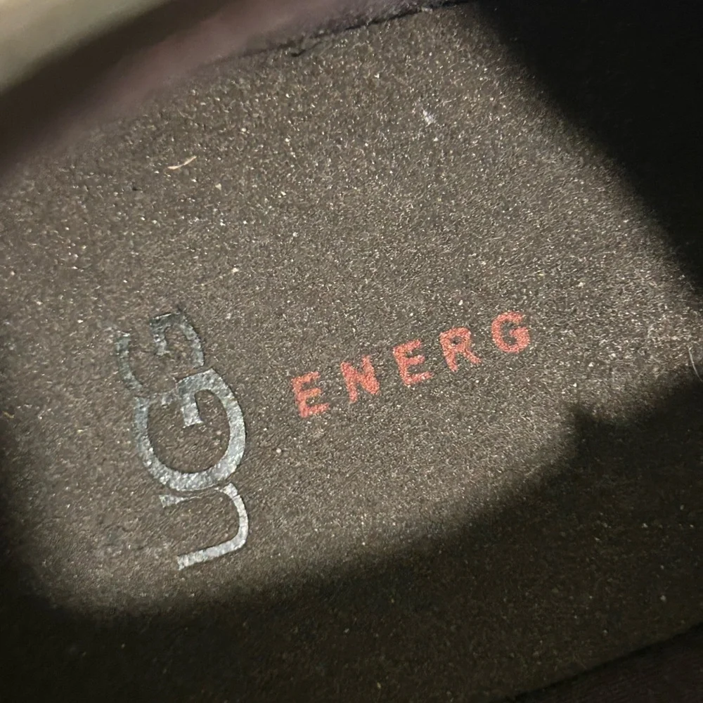 UGG‎ Men's Leighton Dark Brown Leather ENERG Chukka Boots 11
